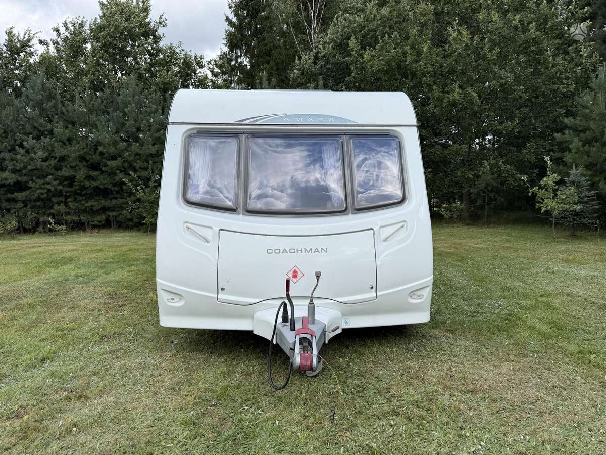 Coachmen Amara, prikabinami nameliai