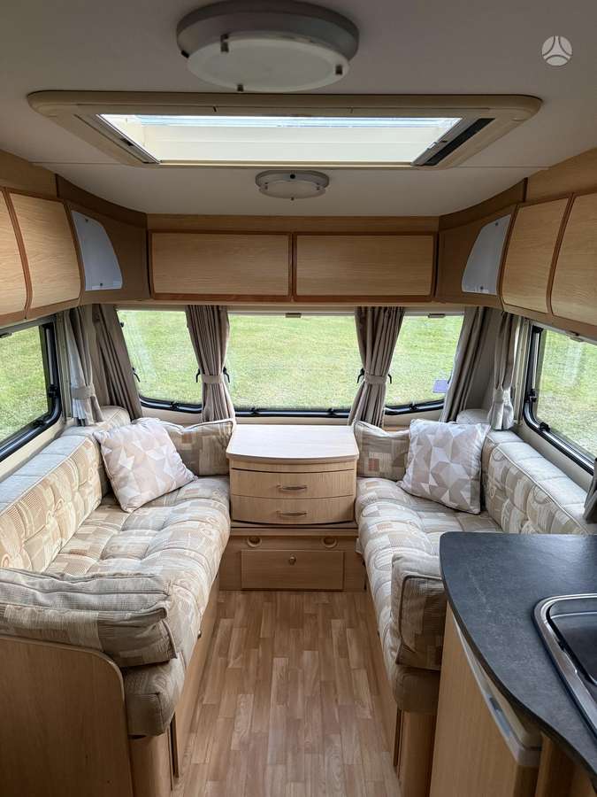Coachmen Amara, prikabinami nameliai