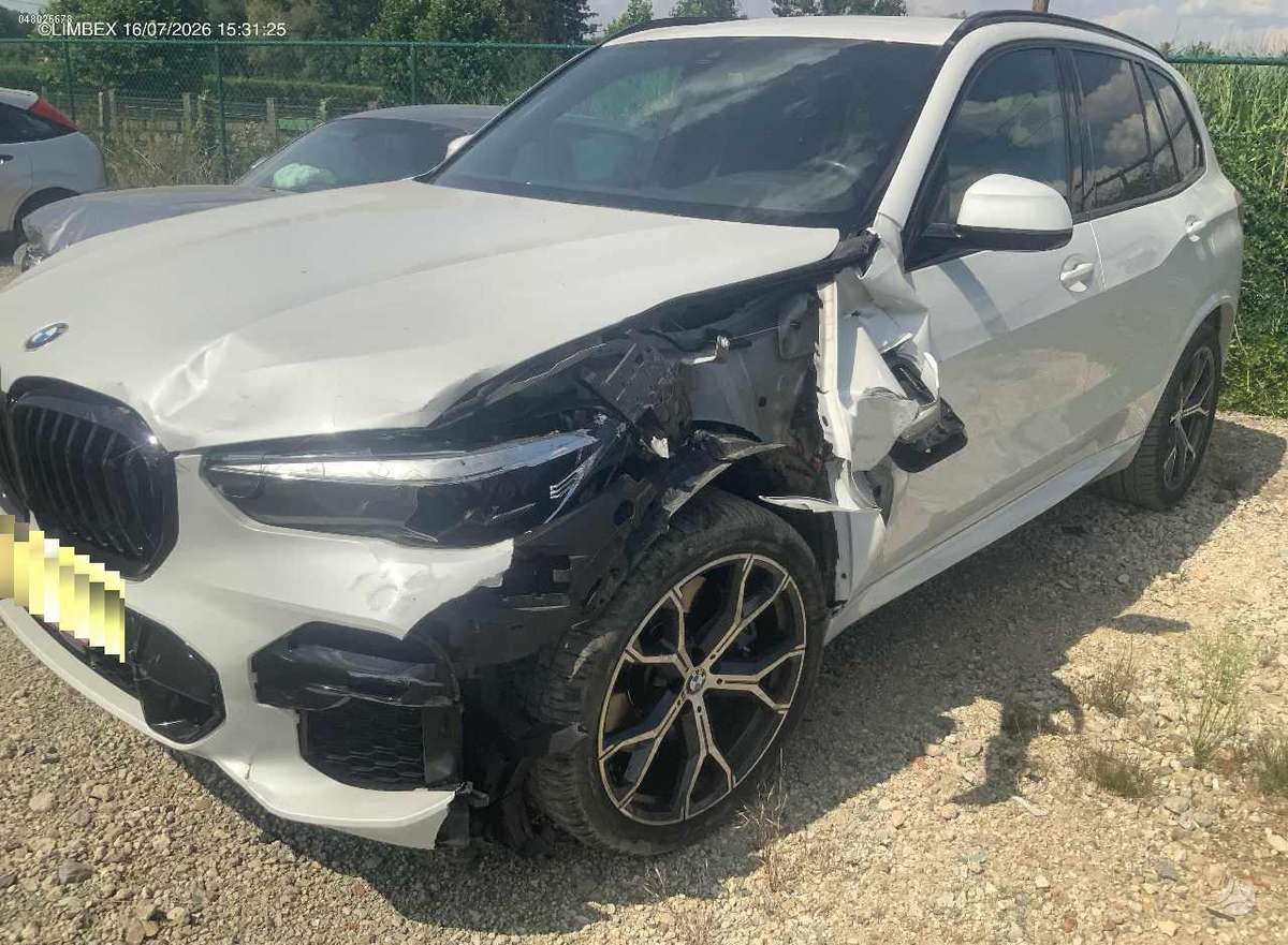 BMW X5, 3.0 l., off-road / crossover