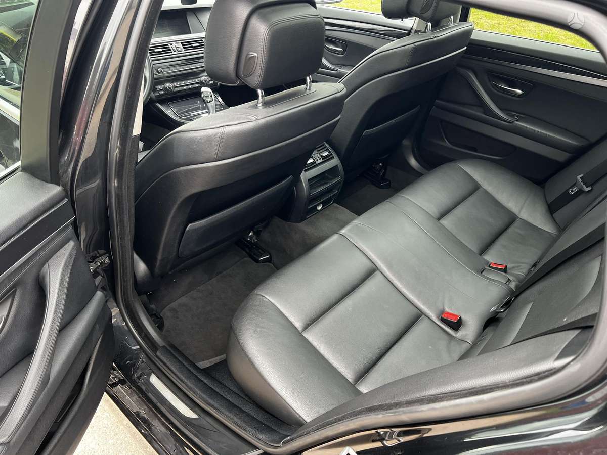BMW 520, 2.0 l., Универсал