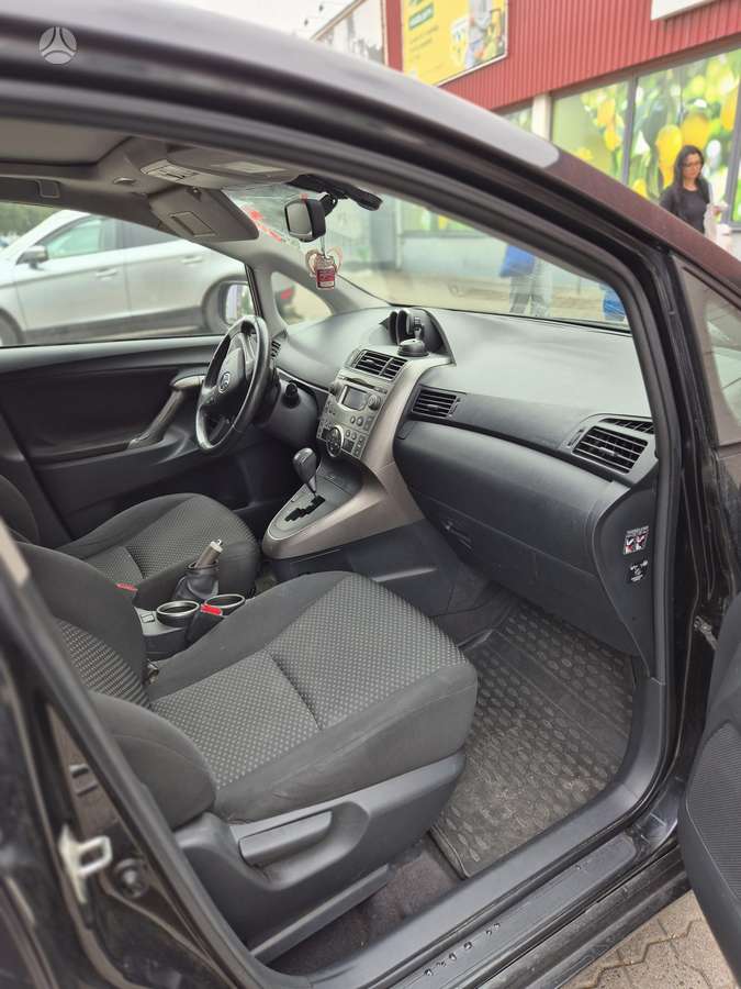Toyota Corolla, 2.2 l., wagon