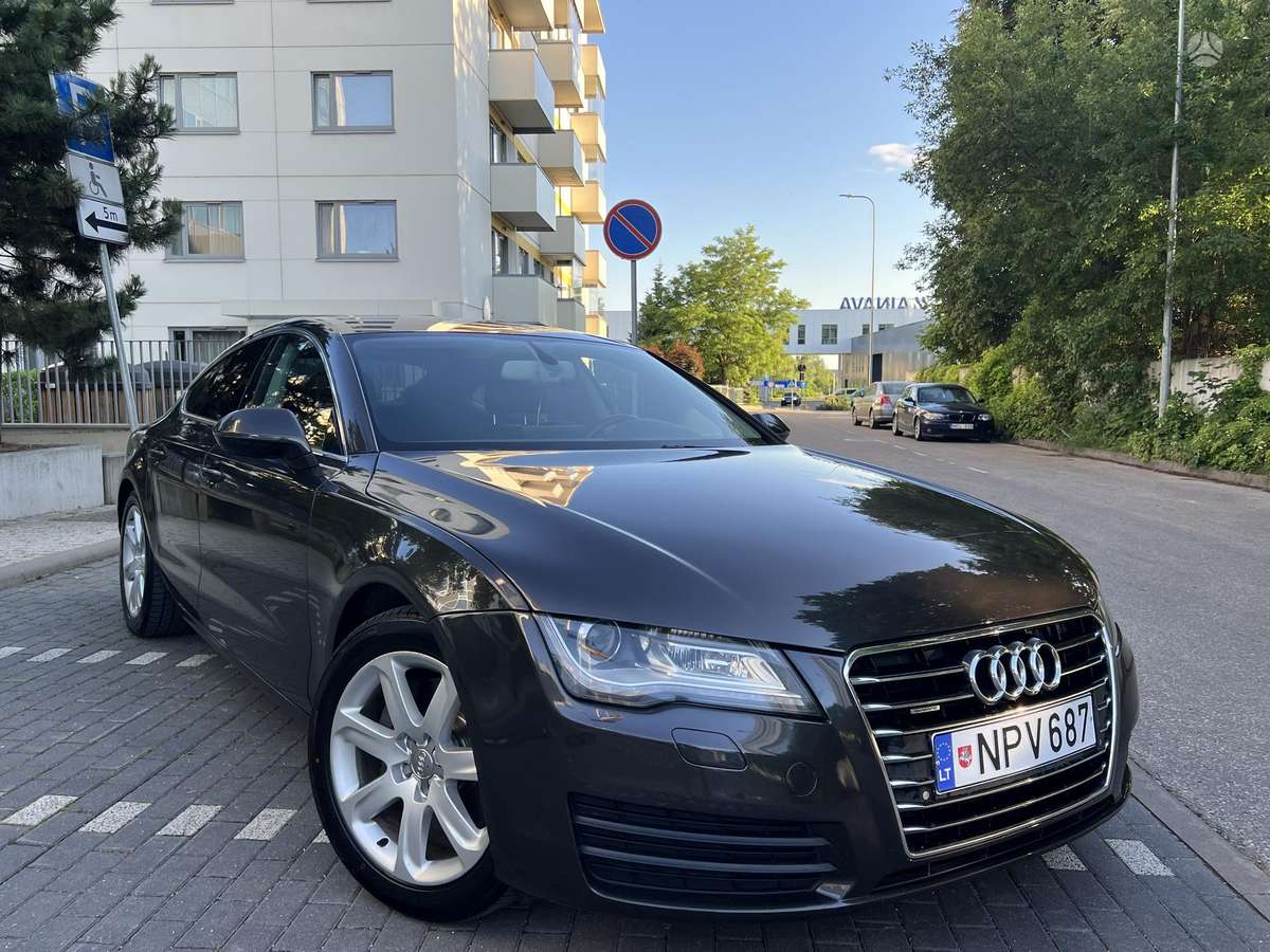 Audi A7, 3.0 l., Седан