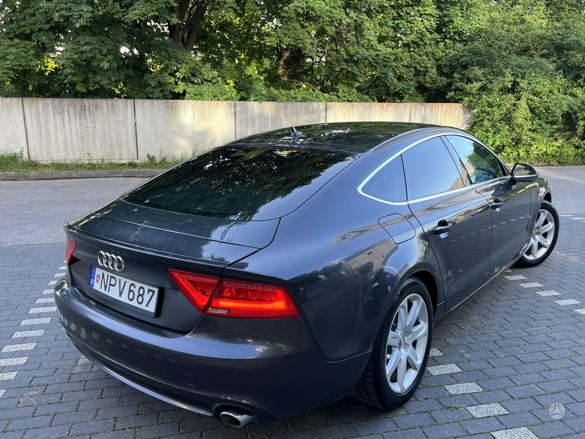 Audi A7, 3.0 l., Седан