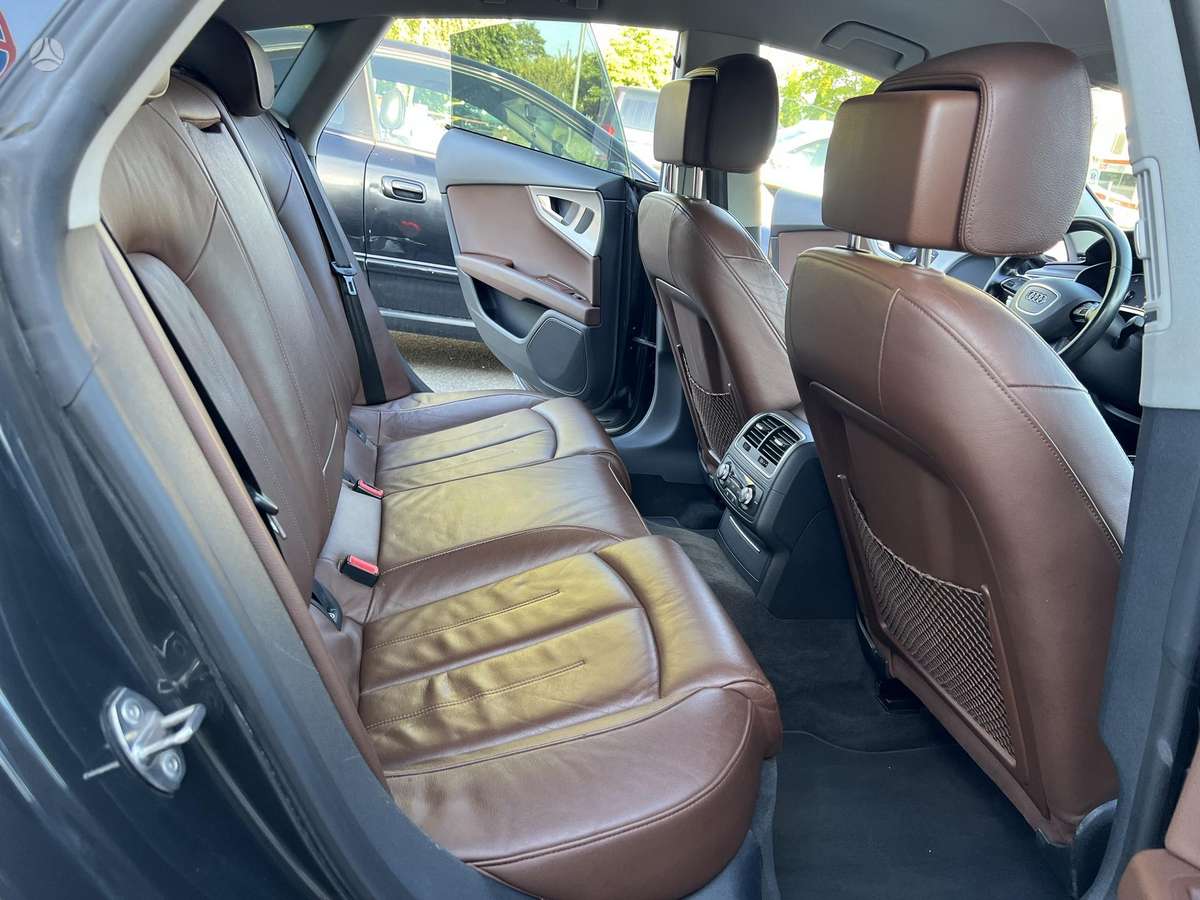 Audi A7, 3.0 l., Седан