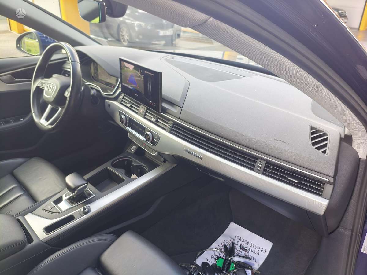Audi A4, 2.0 l., Универсал