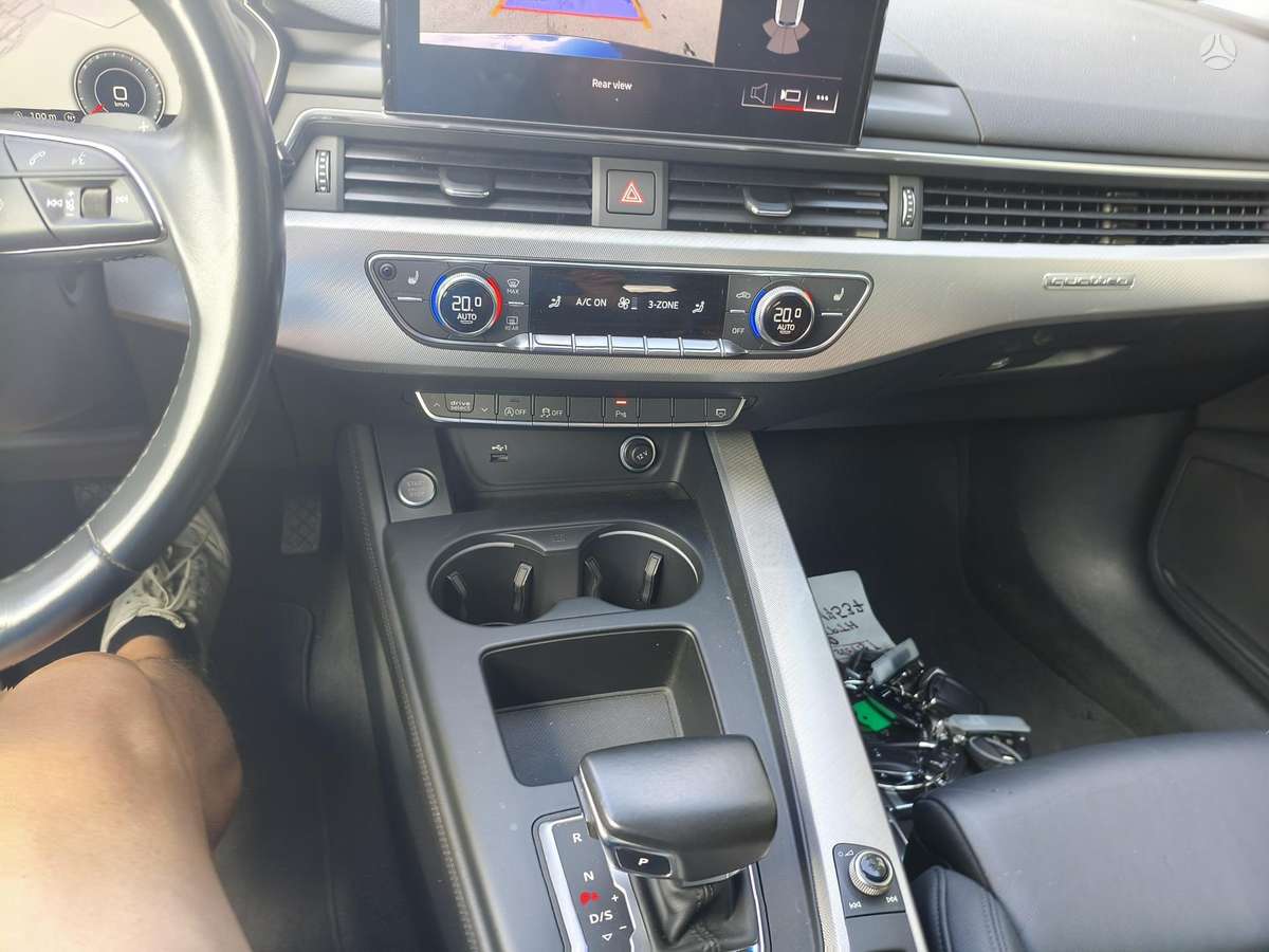 Audi A4, 2.0 l., Универсал