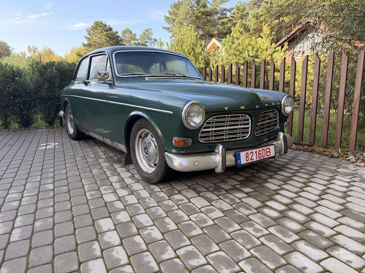 Volvo Amazon - 1