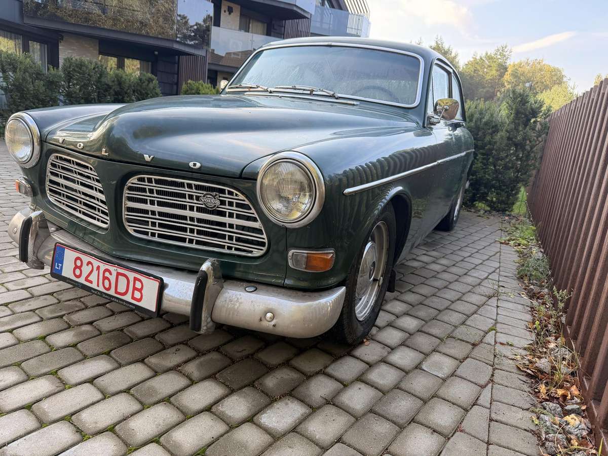 Volvo Amazon - 3
