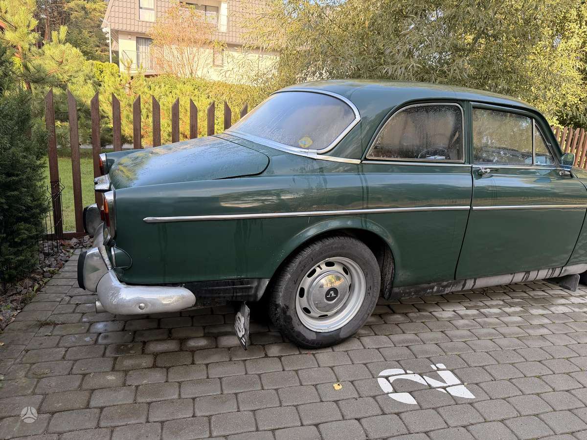 Volvo Amazon - 4