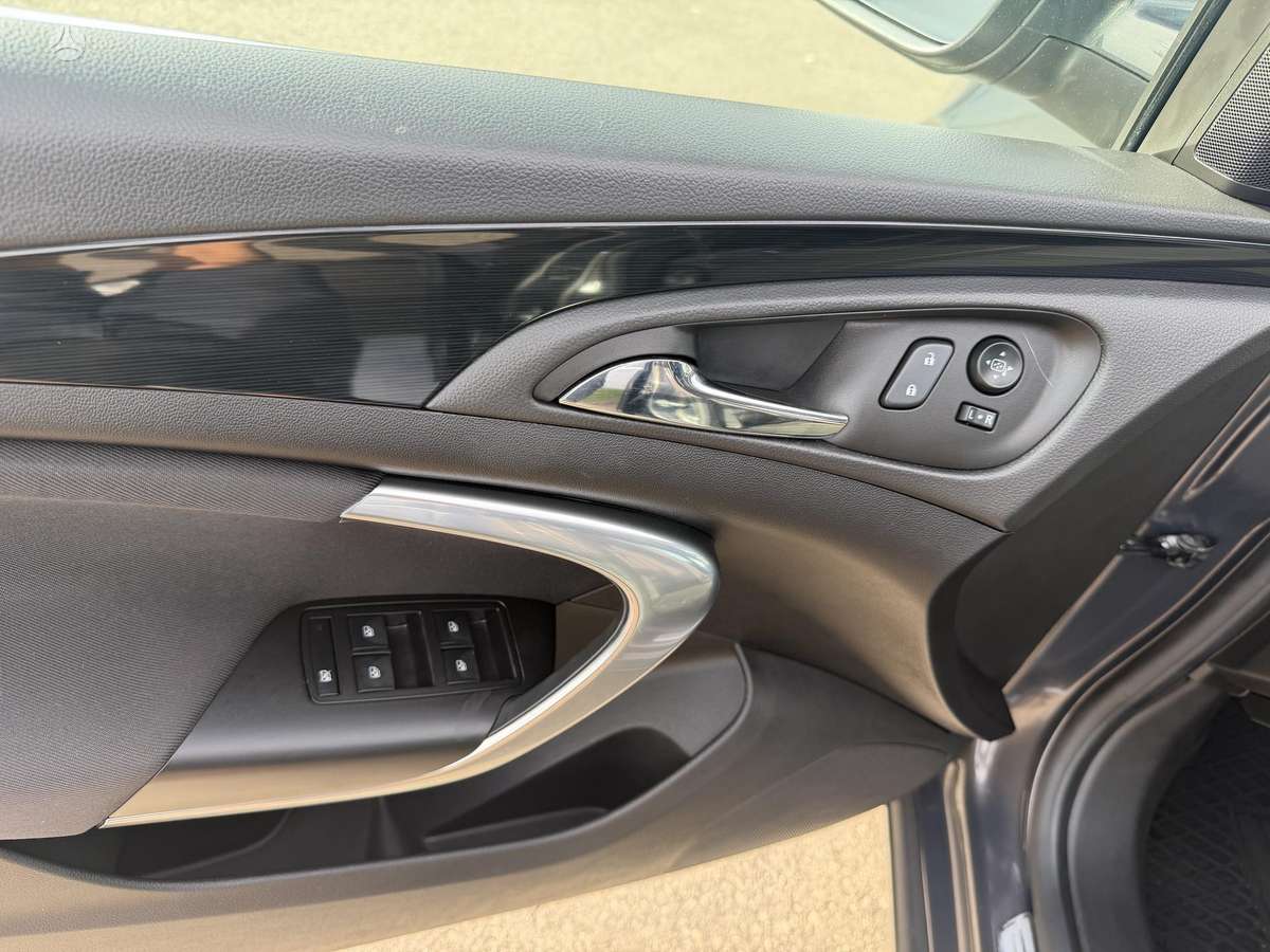 Opel Insignia, 2.0 l., Универсал