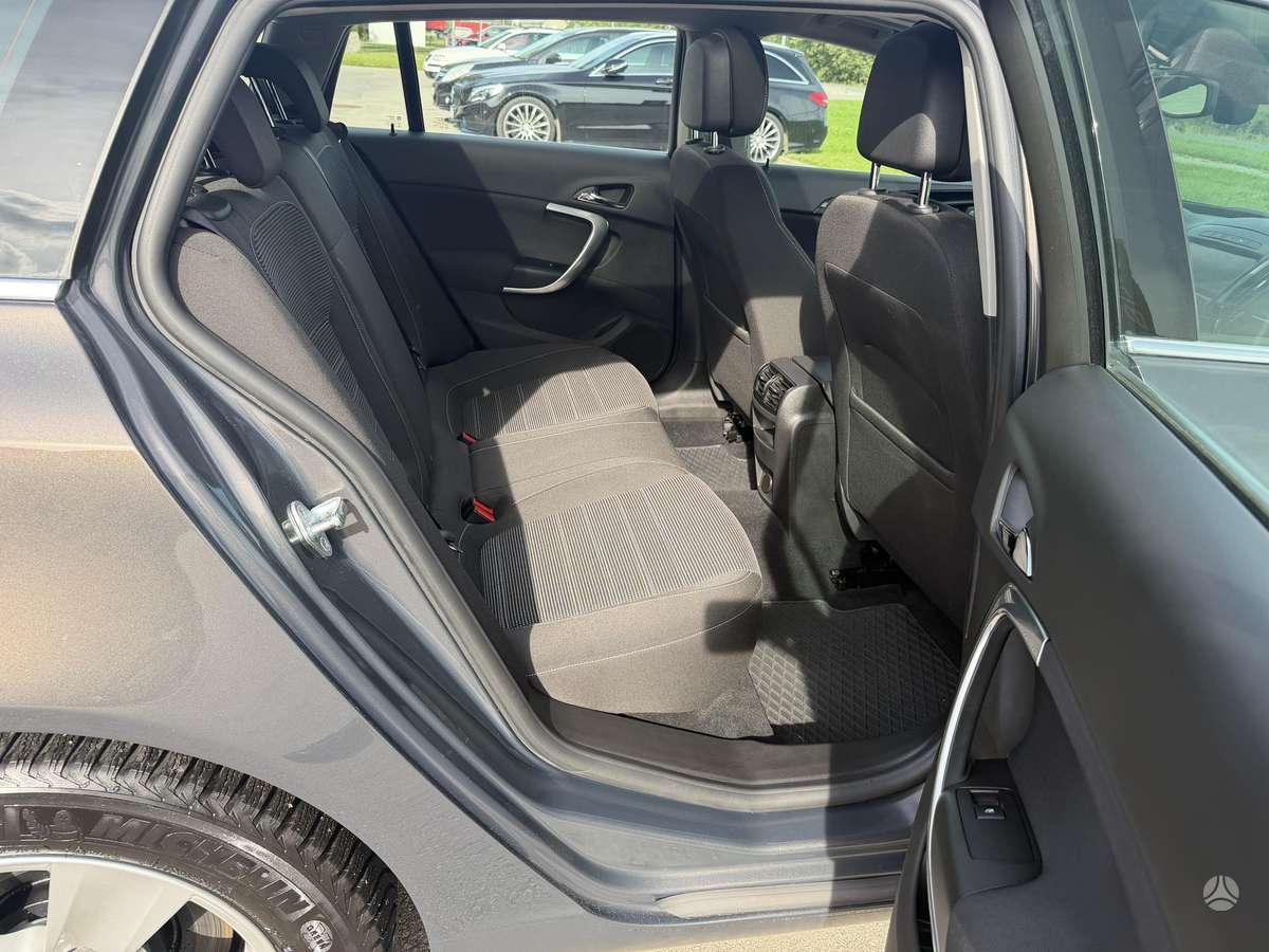 Opel Insignia, 2.0 l., Универсал