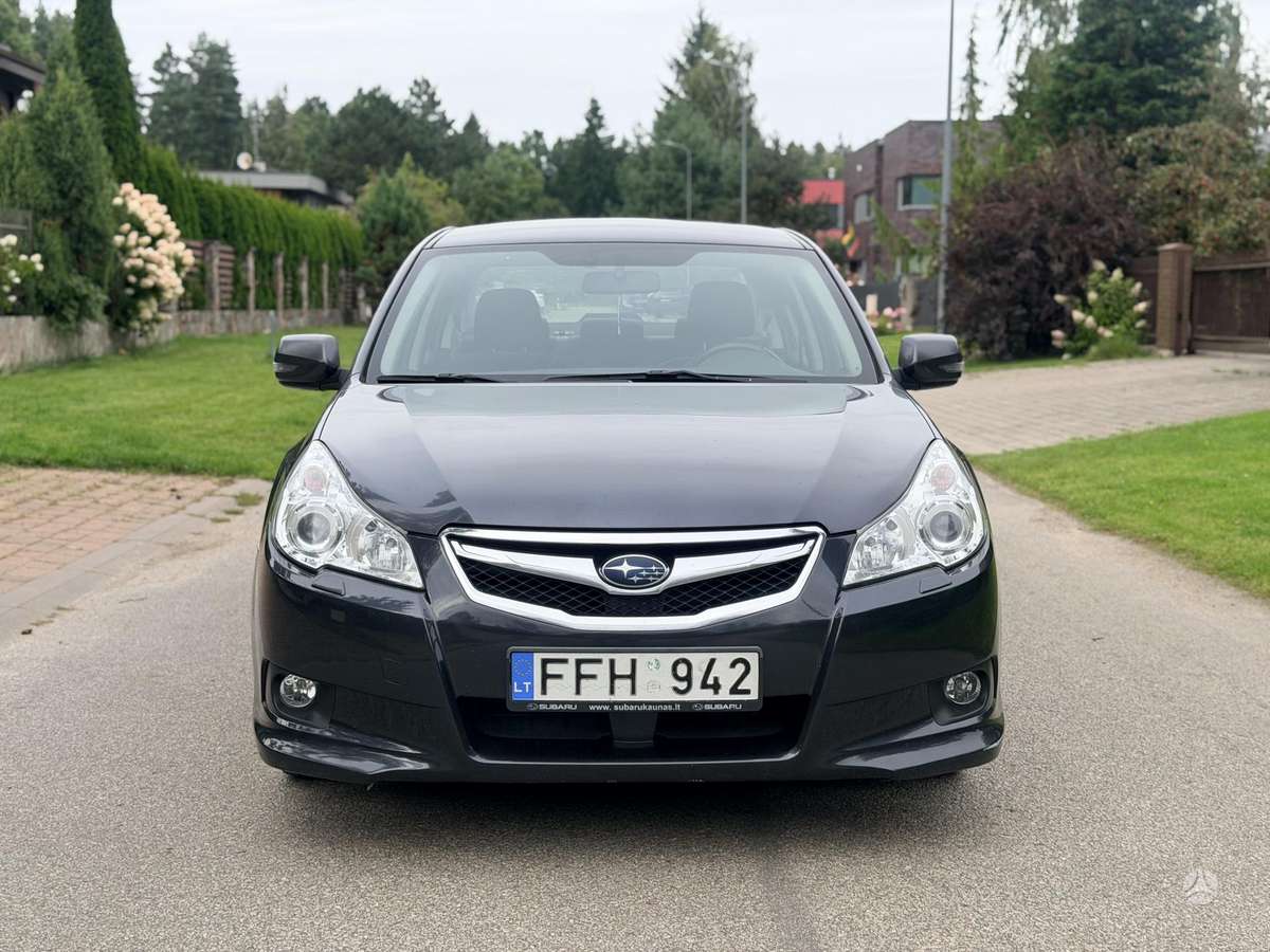 Subaru Legacy, 2.0 l., Седан