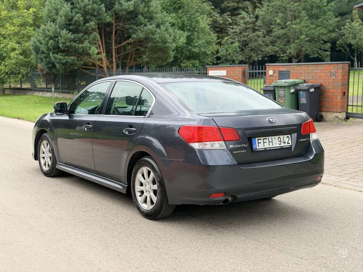 Subaru Legacy, 2.0 l., Седан