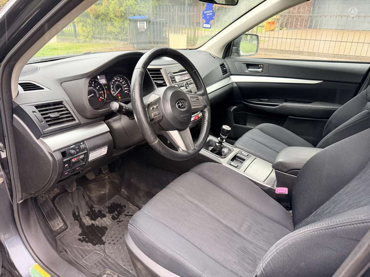 Subaru Legacy, 2.0 l., Седан