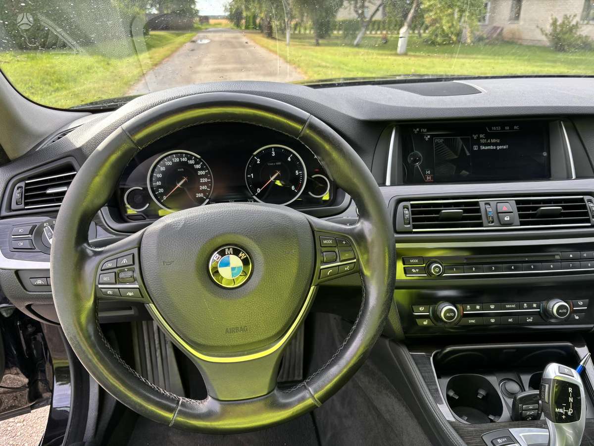 BMW 525, 2.0 l., Универсал