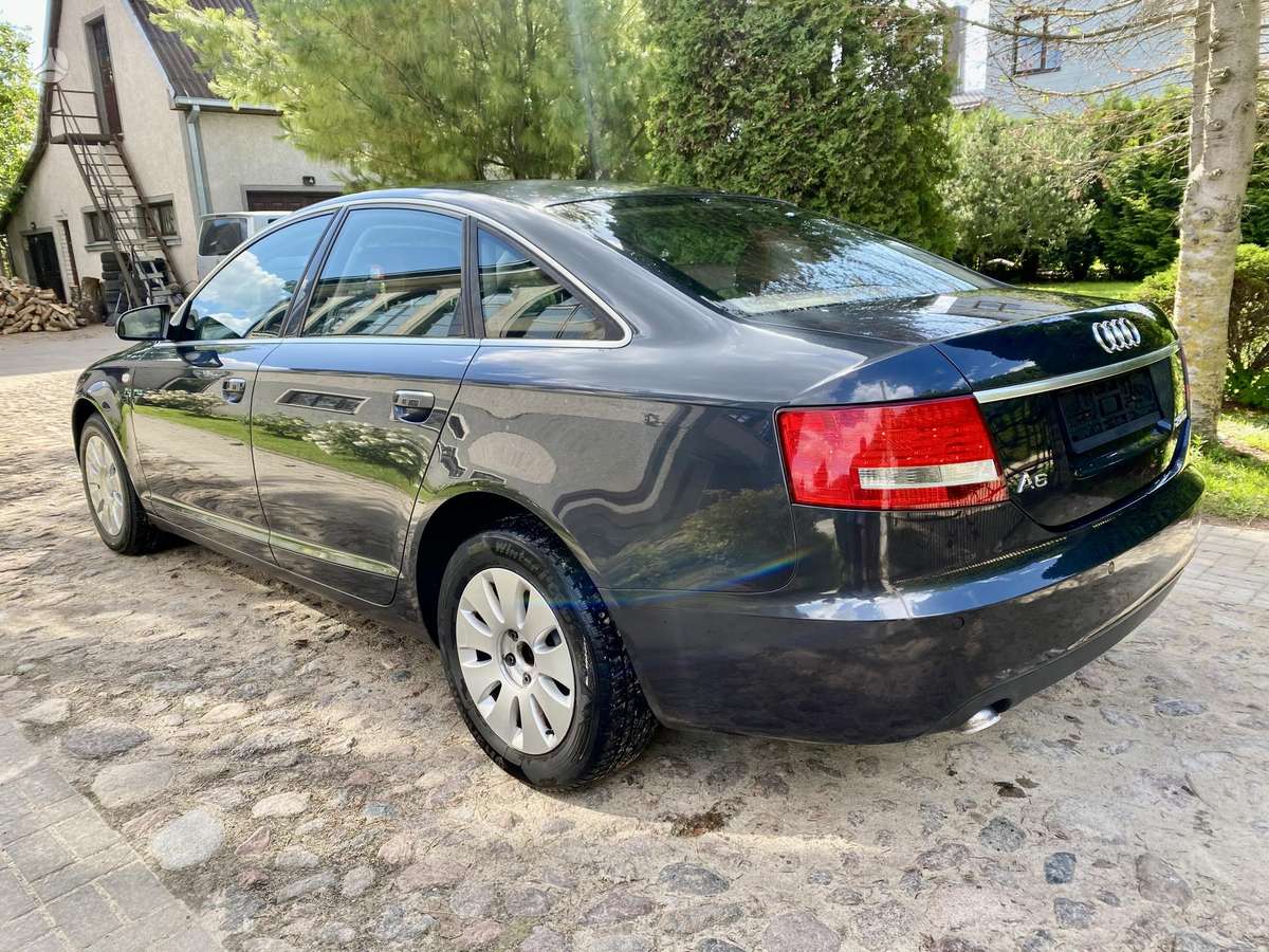 Audi A6, 2.0 l., Седан