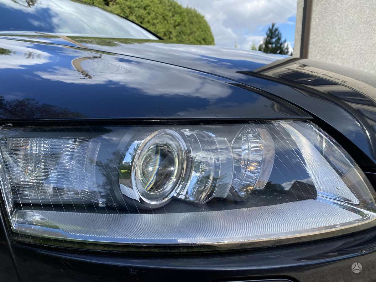 Audi A6, 2.0 l., Седан