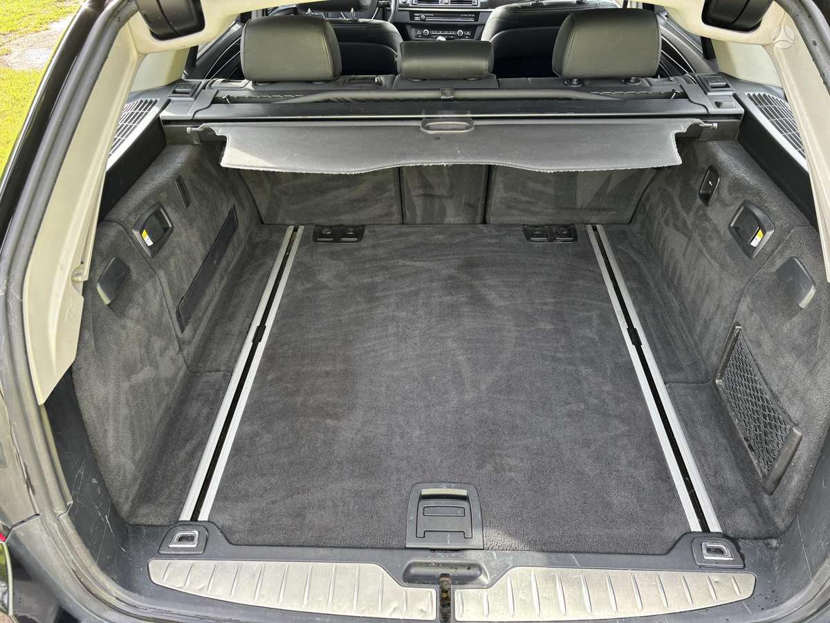 BMW 525, 2.0 l., Универсал