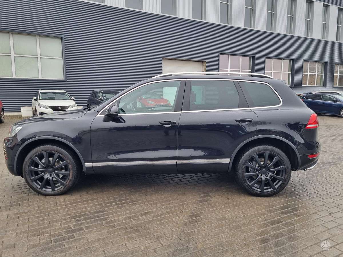 Volkswagen Touareg - 7