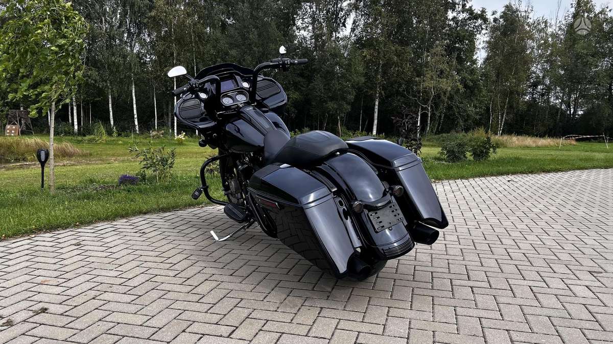 Harley-Davidson Road Glide 1868cc, choppers / cruisers / custom
