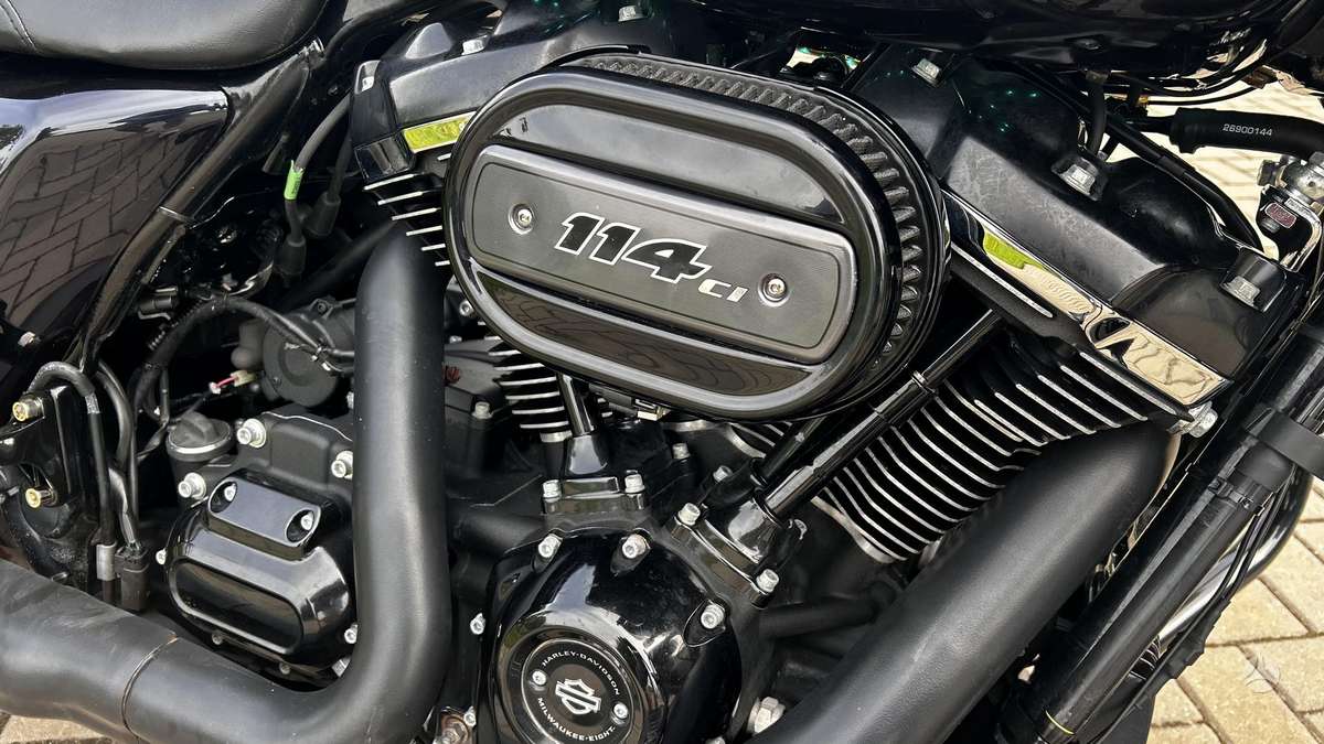 Harley-Davidson Road Glide 1868cc, choppers / cruisers / custom