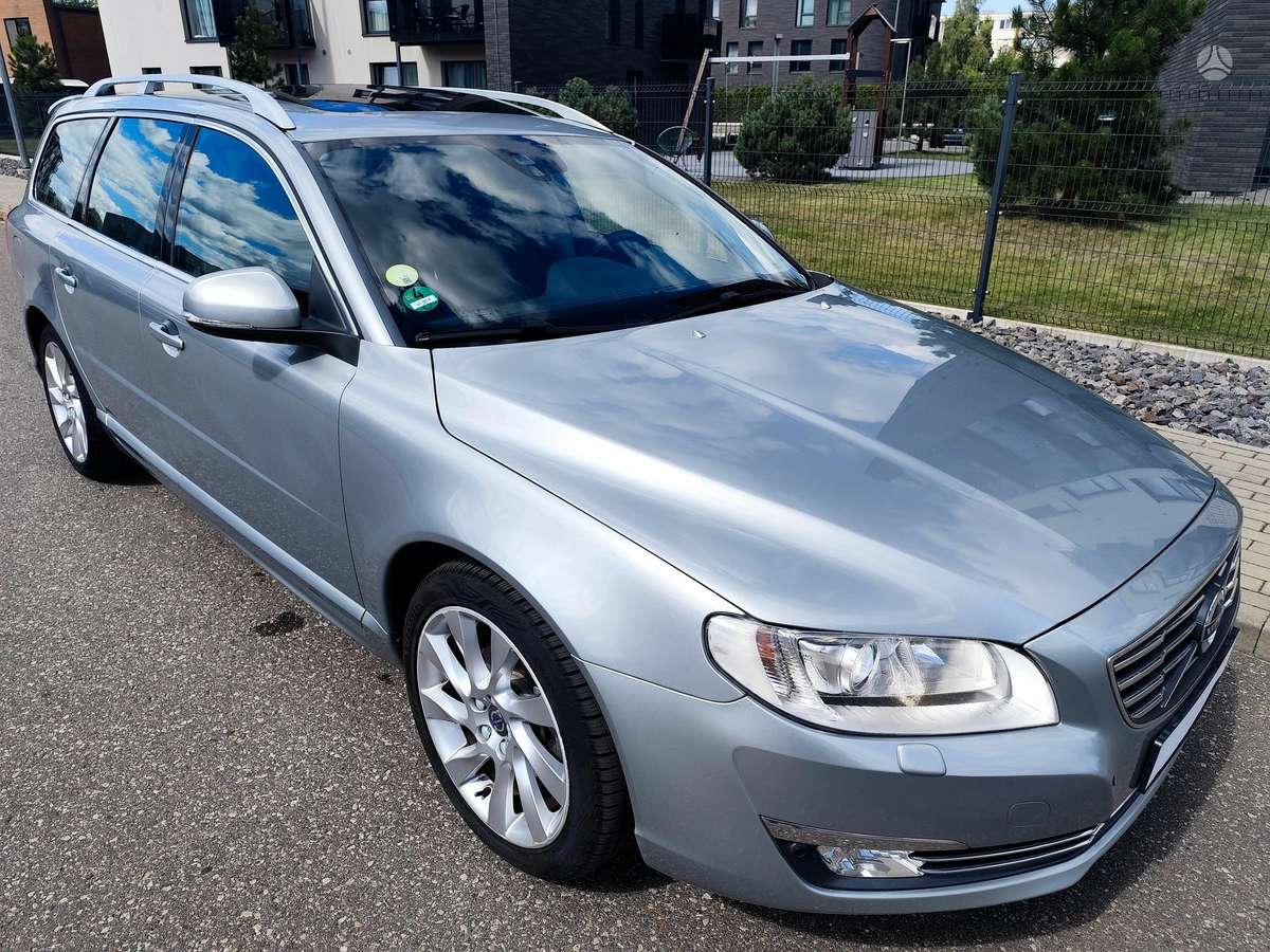 Volvo V70, 2.0 l., Универсал