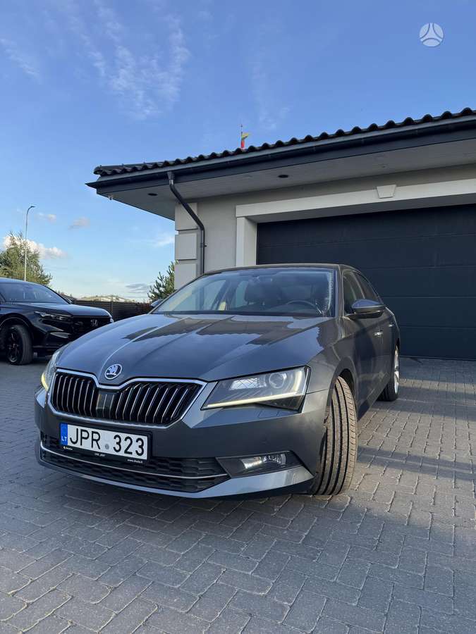 Škoda Superb - 2