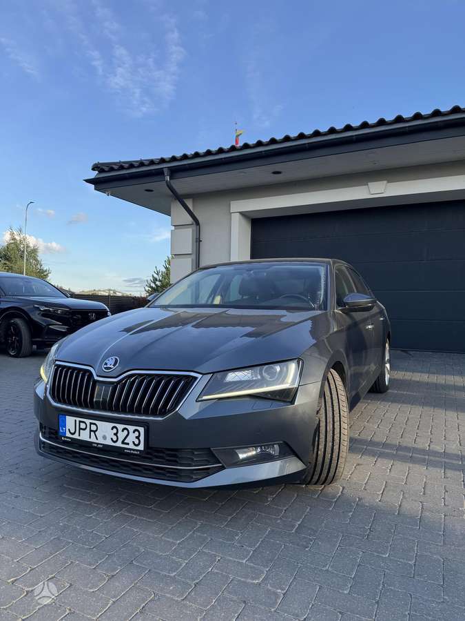 Skoda Superb, 2.0 l., Хэтчбек