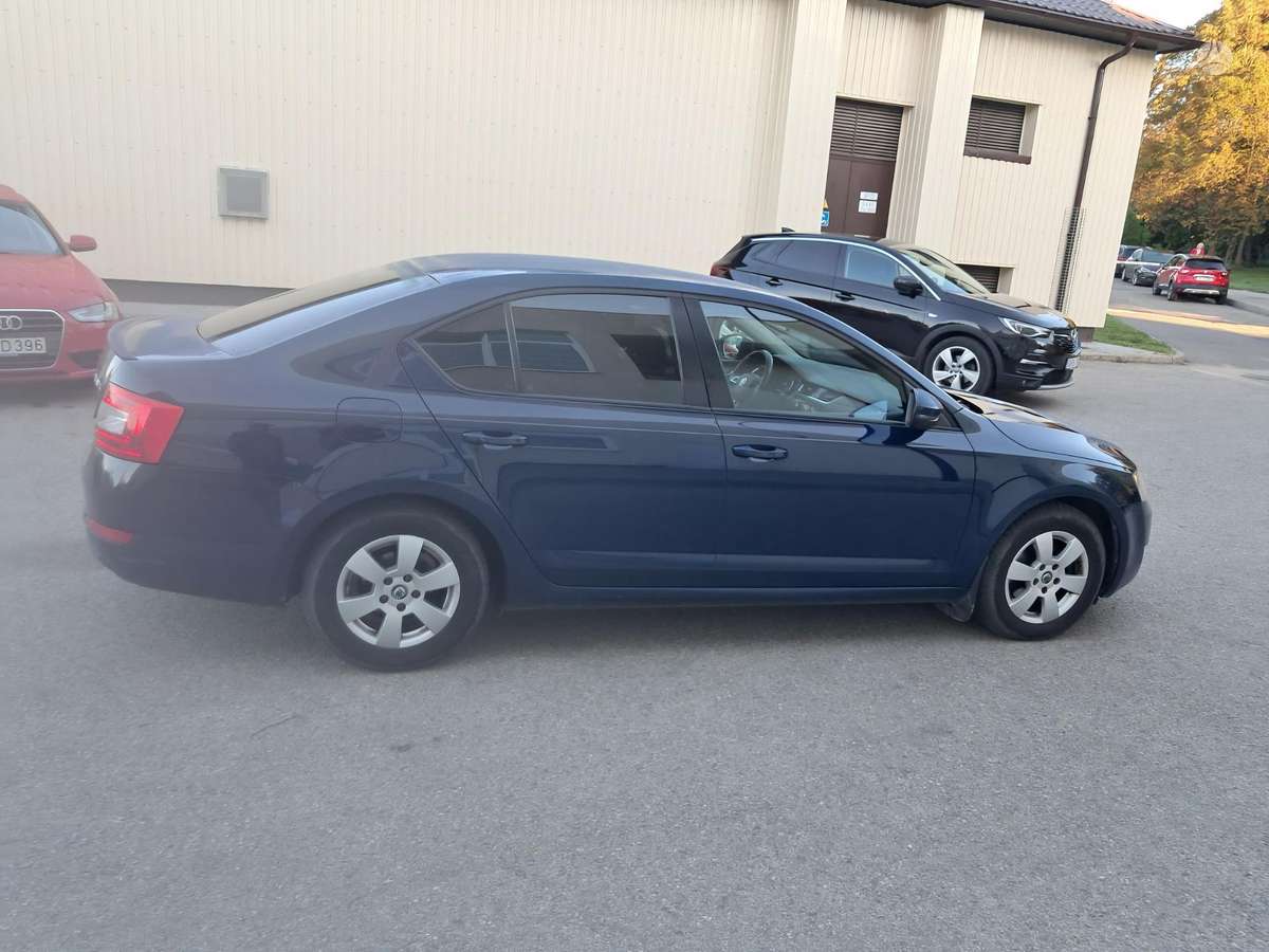 Škoda Octavia - 3