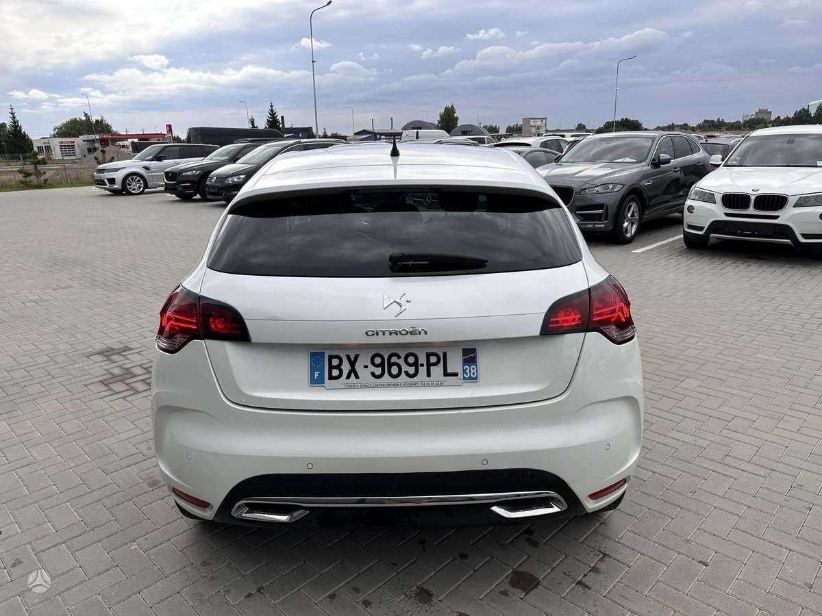 Citroen DS4, 1.6 l., Хэтчбек