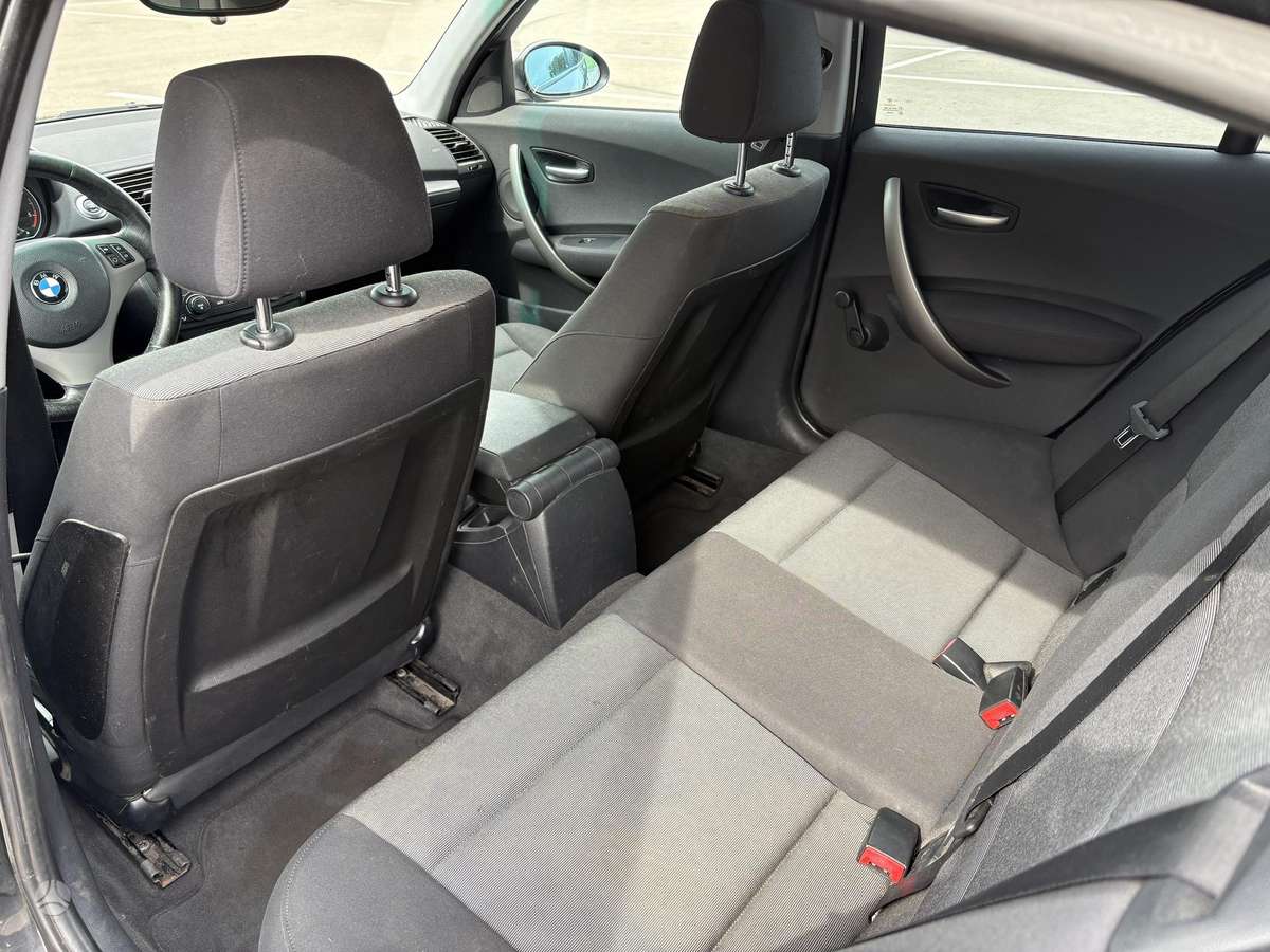 BMW 118, 2.0 l., Хэтчбек