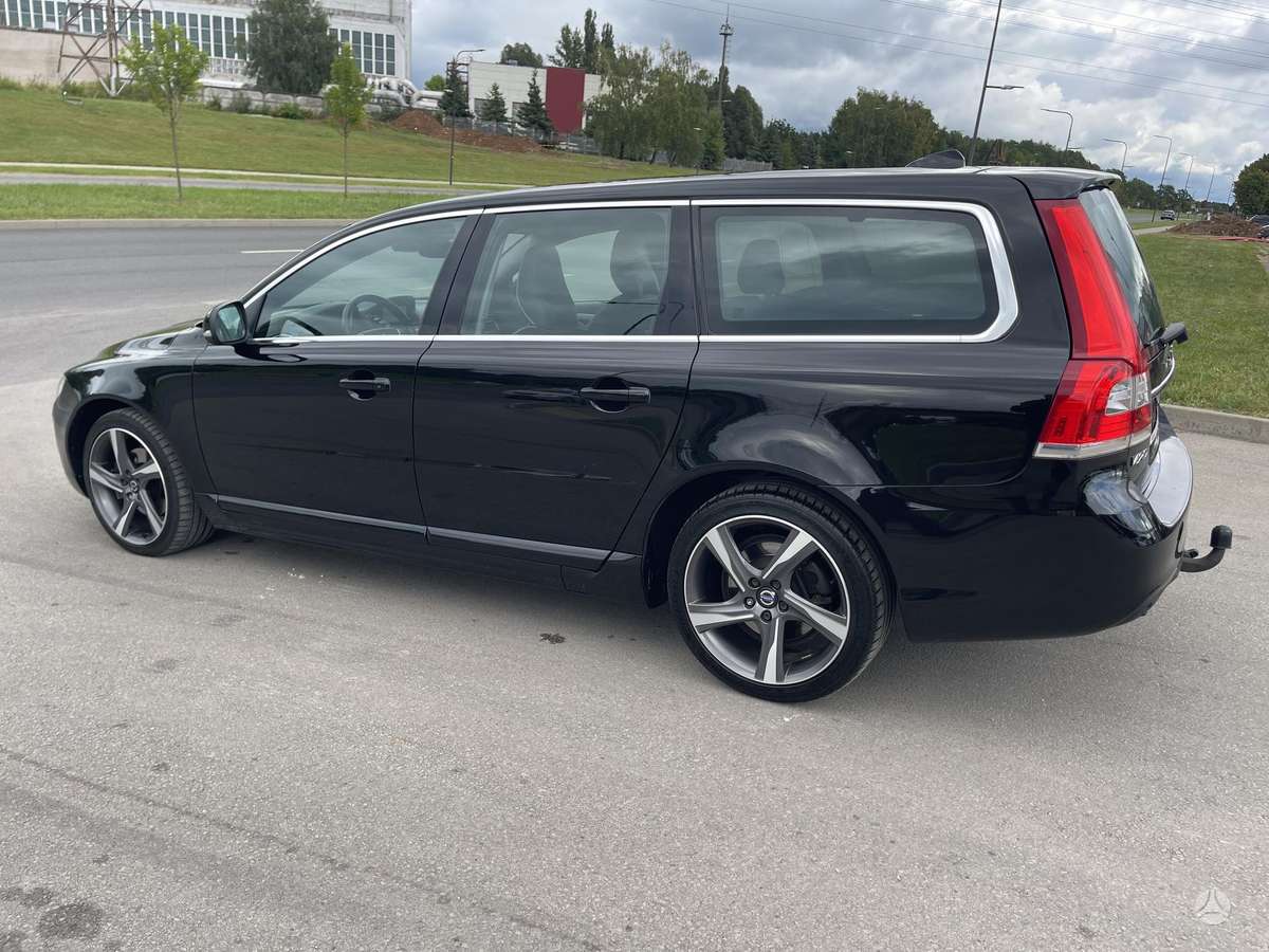 Volvo V70, 2.0 l., wagon