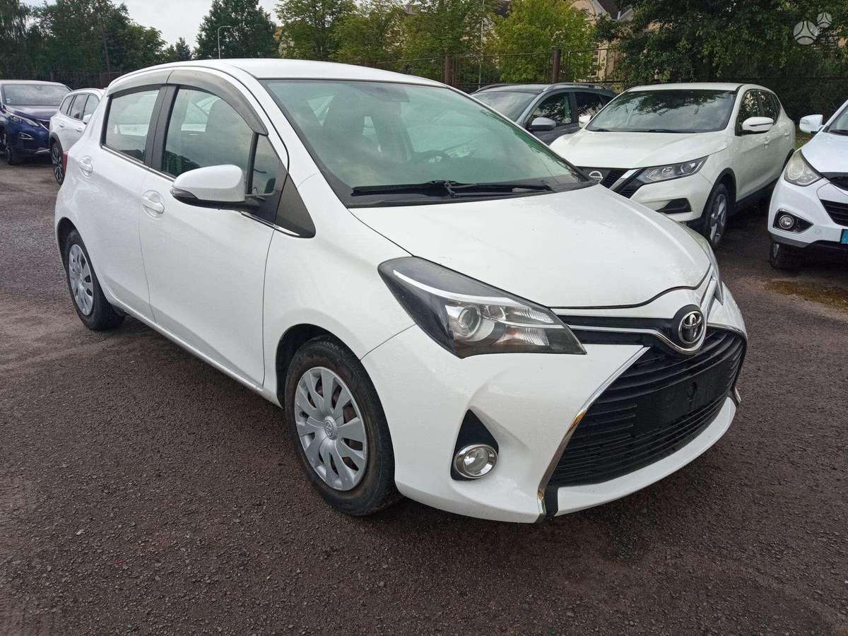 Toyota Yaris - 6