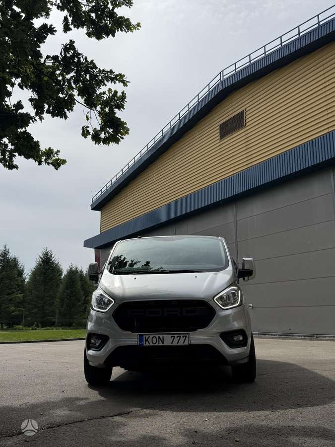 Ford Transit Custom, 2.0 l., Минивэн