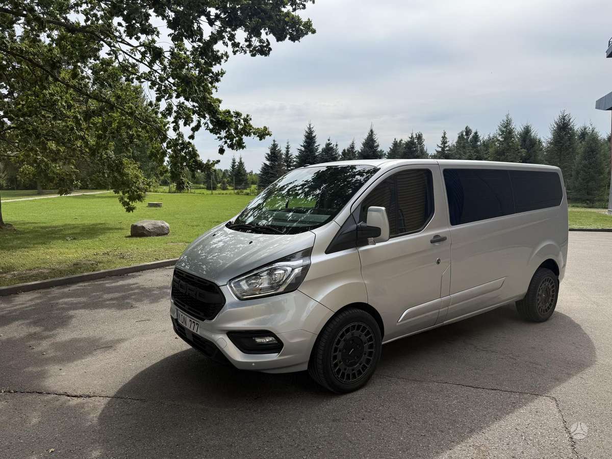 Ford Transit Custom, 2.0 l., Минивэн