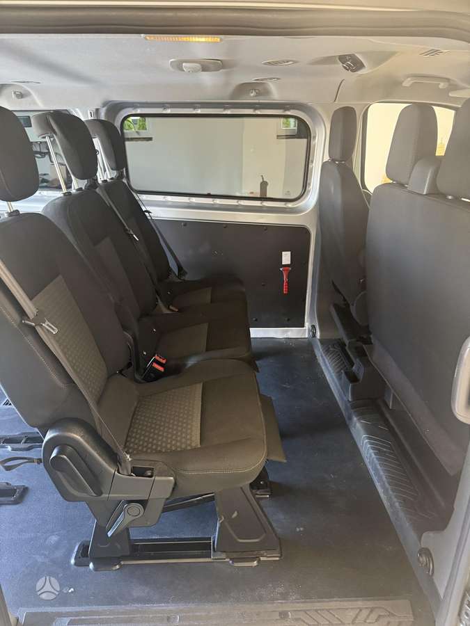 Ford Transit Custom, 2.0 l., Минивэн
