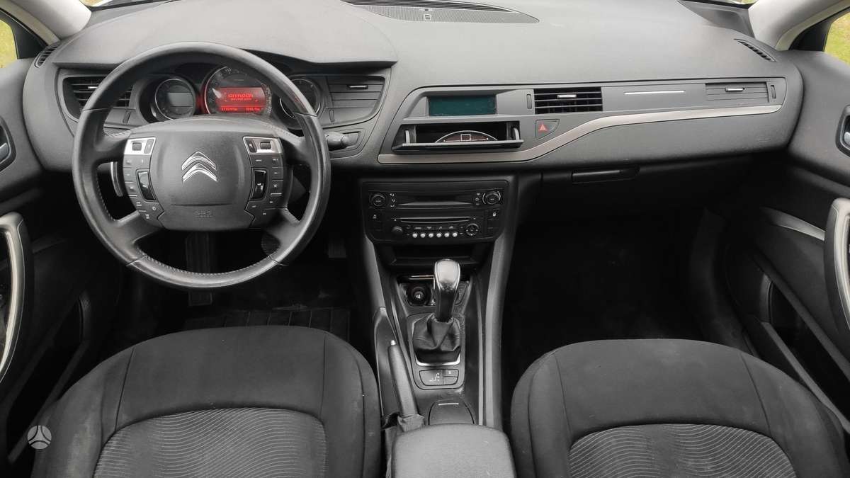 Citroen C5, 1.6 l., Седан