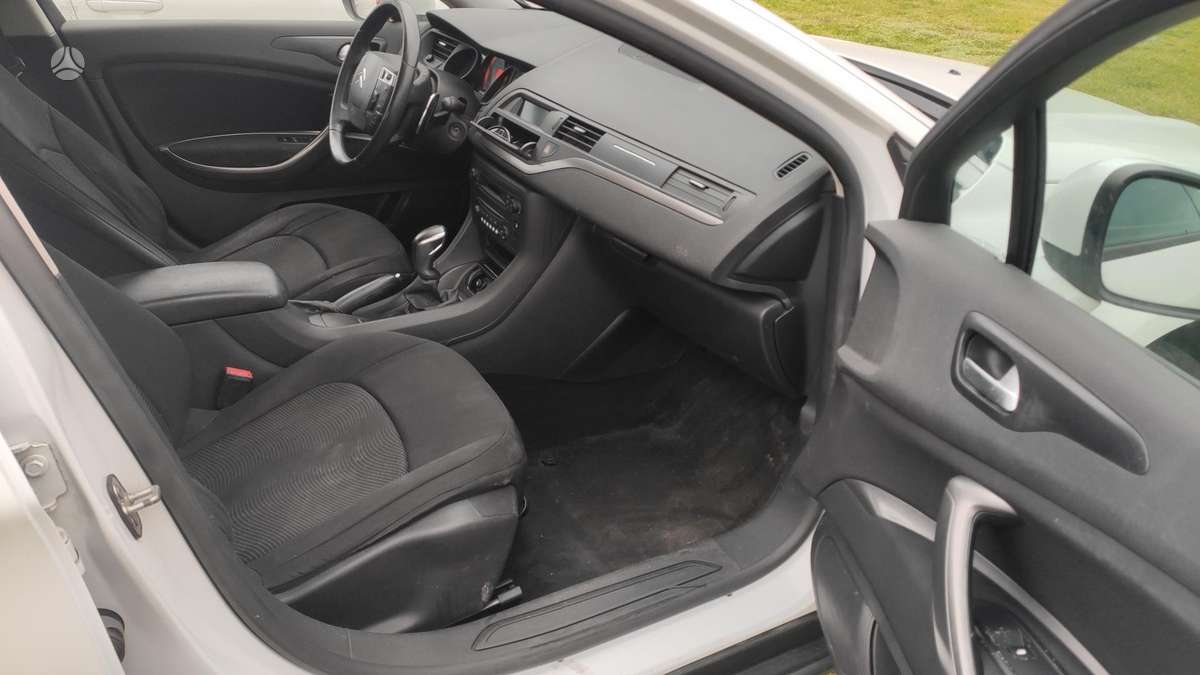 Citroen C5, 1.6 l., Седан