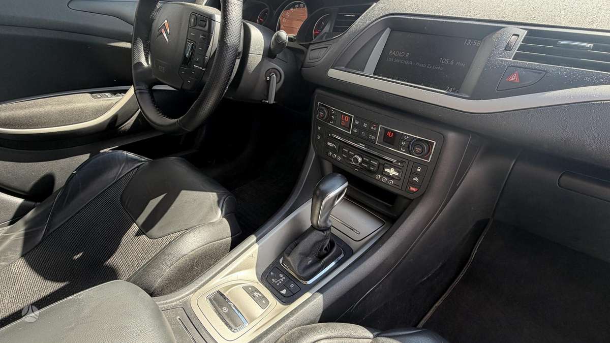 Citroen C5, 1.6 l., Седан