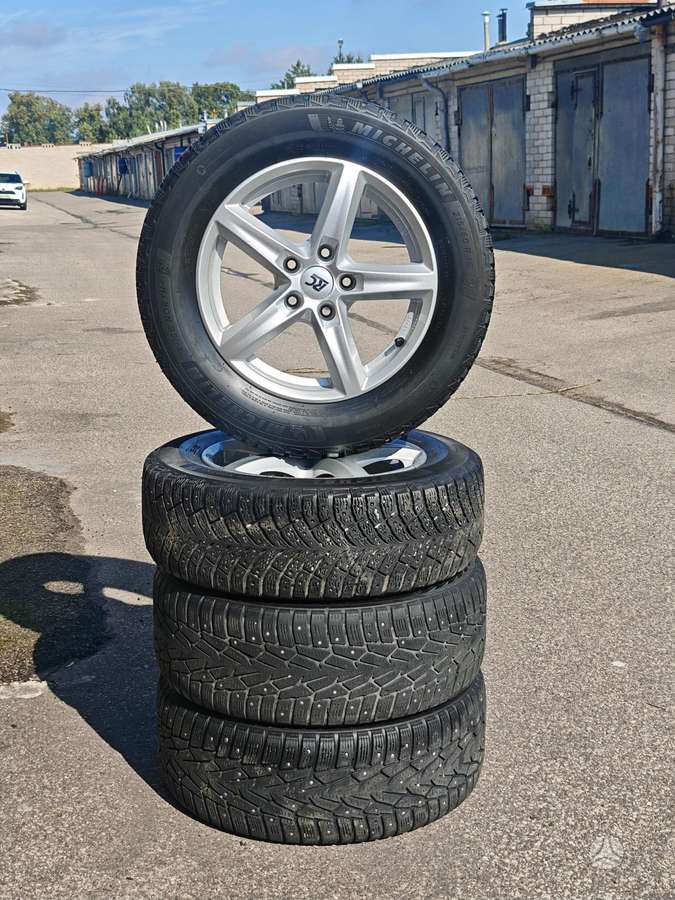 Volkswagen, light alloy, R16