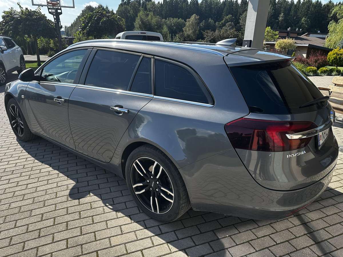 Opel Insignia, 1.6 l., Универсал