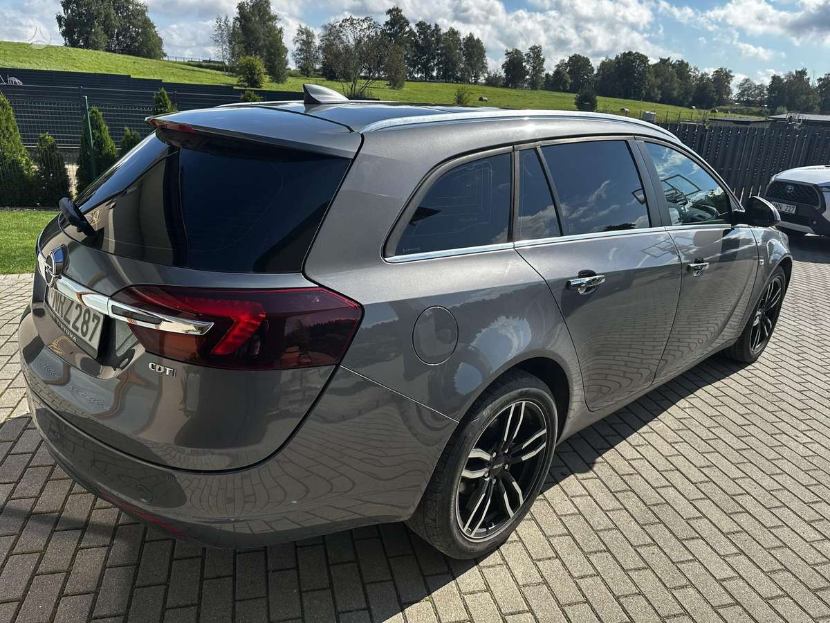 Opel Insignia, 1.6 l., Универсал