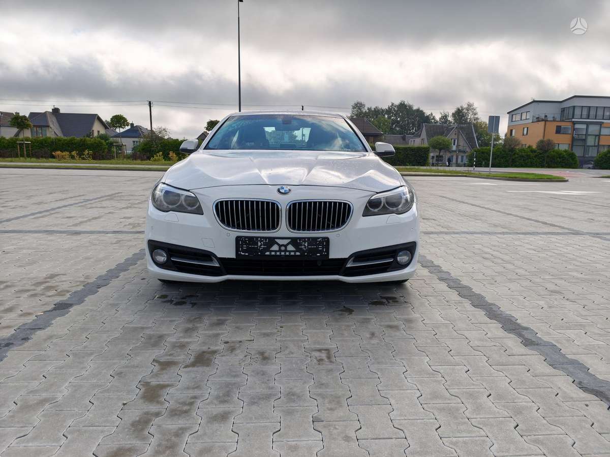 BMW 520, 2.0 l., Седан