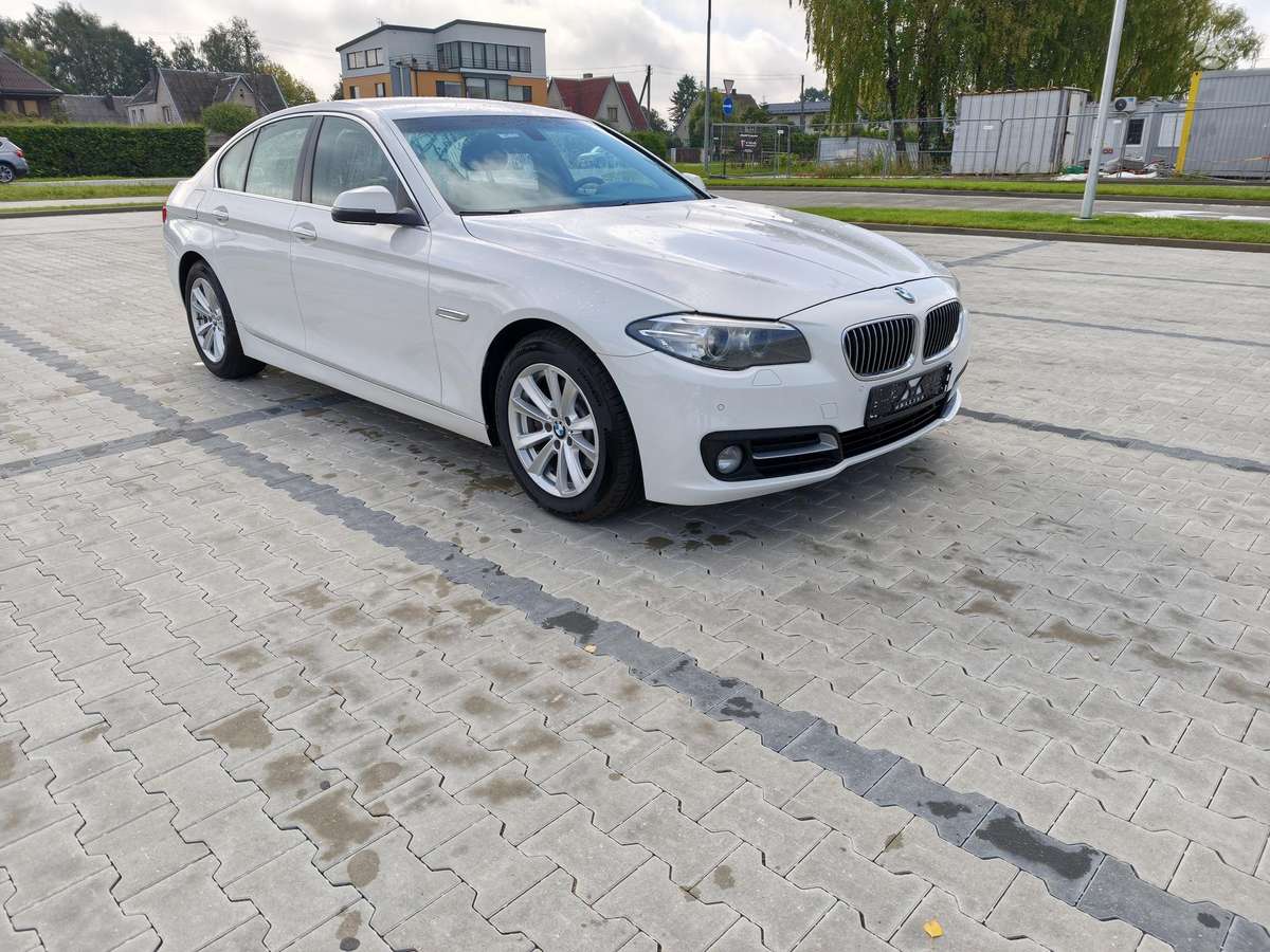 BMW 520, 2.0 l., Седан