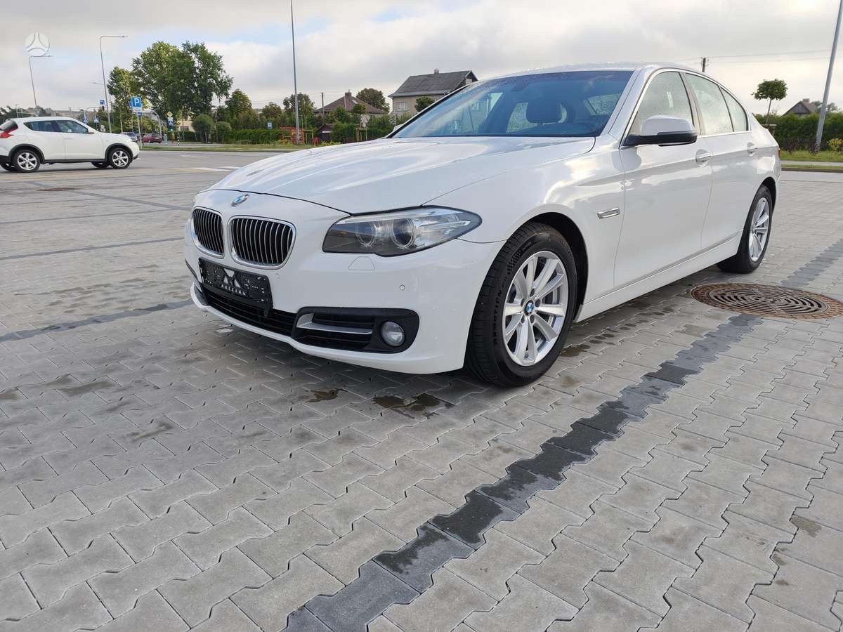 BMW 520, 2.0 l., Седан
