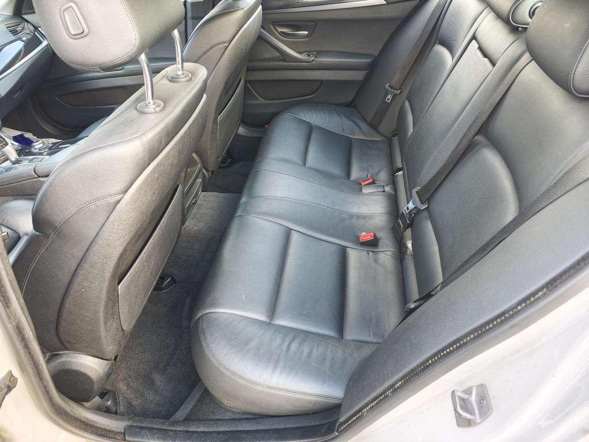BMW 520, 2.0 l., Седан