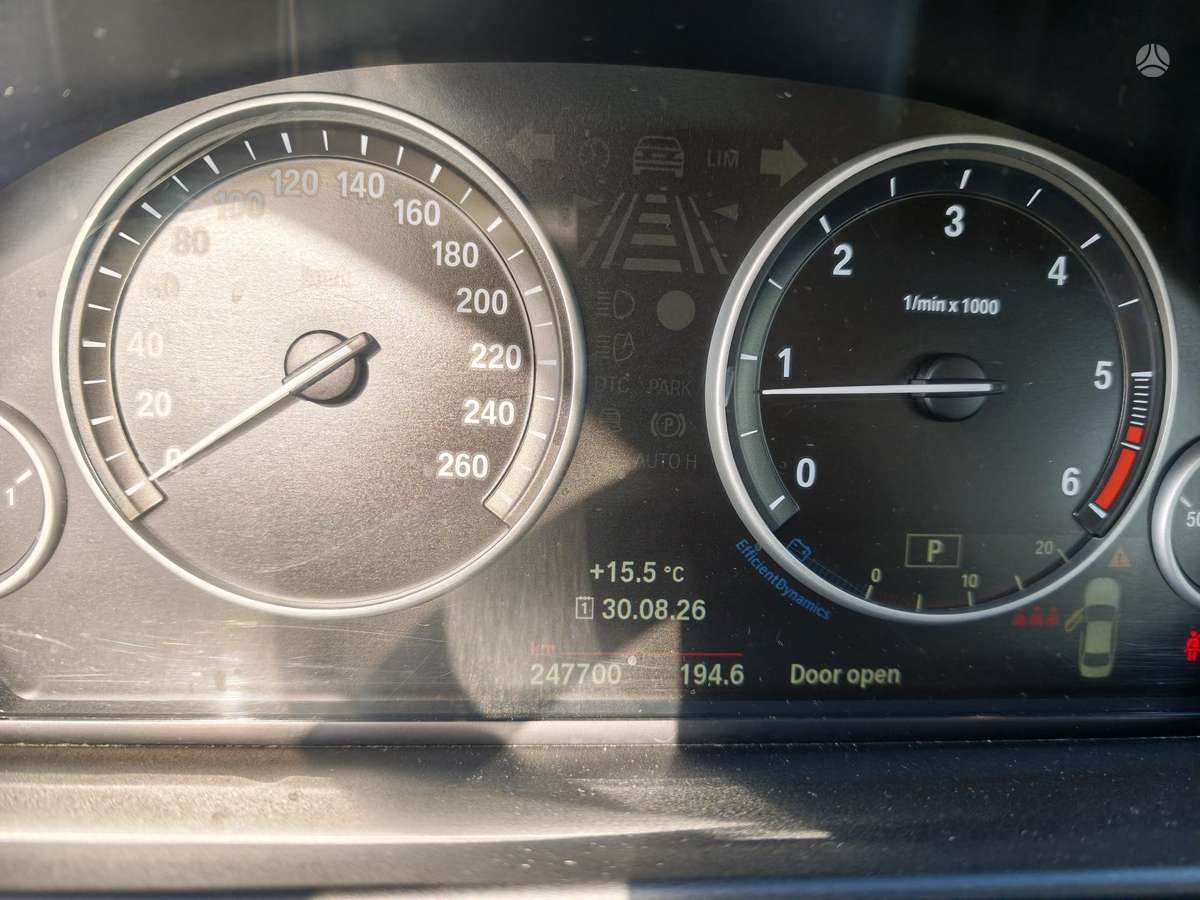 BMW 520, 2.0 l., Седан