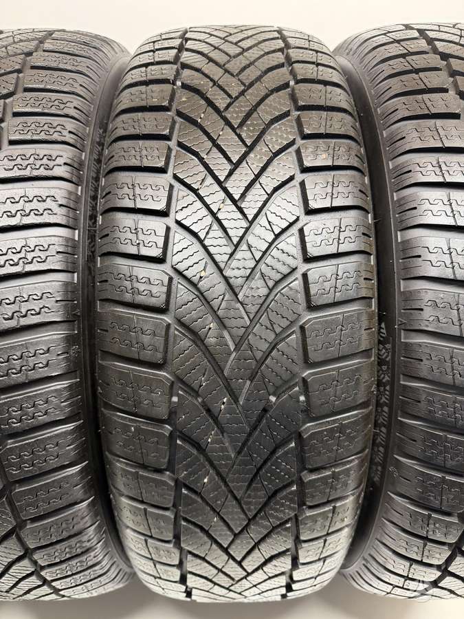 Falken EuroWinter HS02 2023m, winter 215/60 R17
