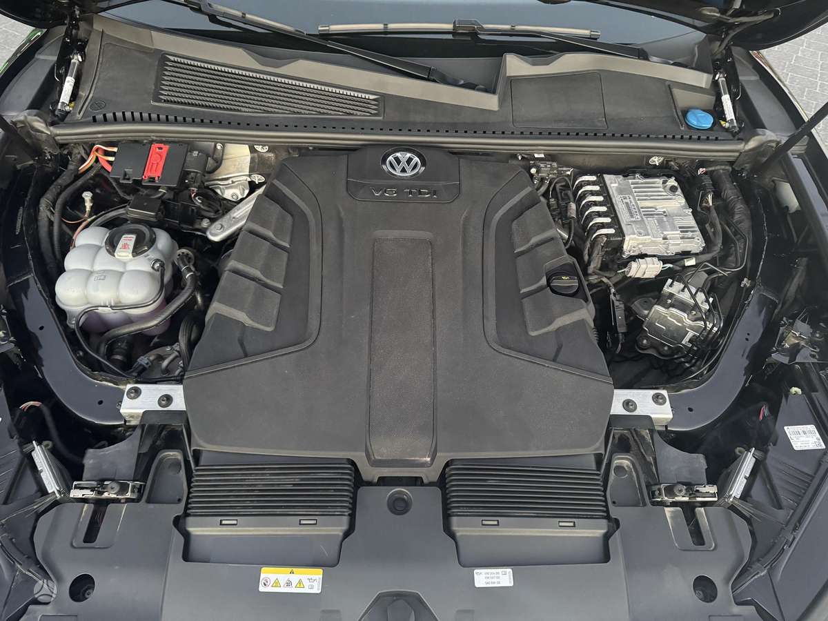 Volkswagen Touareg - 3