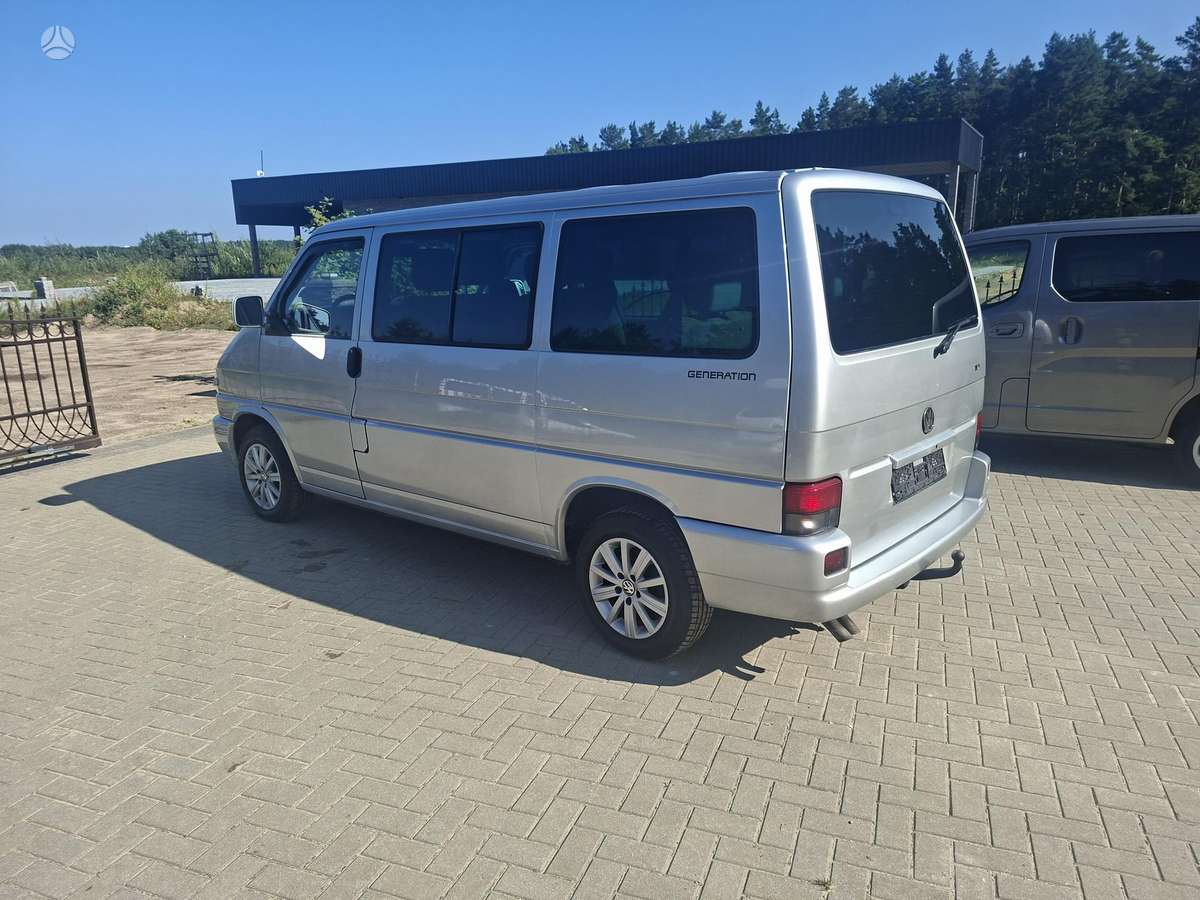 Volkswagen Multivan - 4